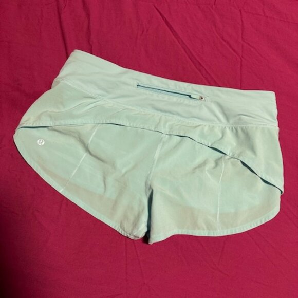 Lululemon Speed Shorts size 8 - Picture 1 of 3